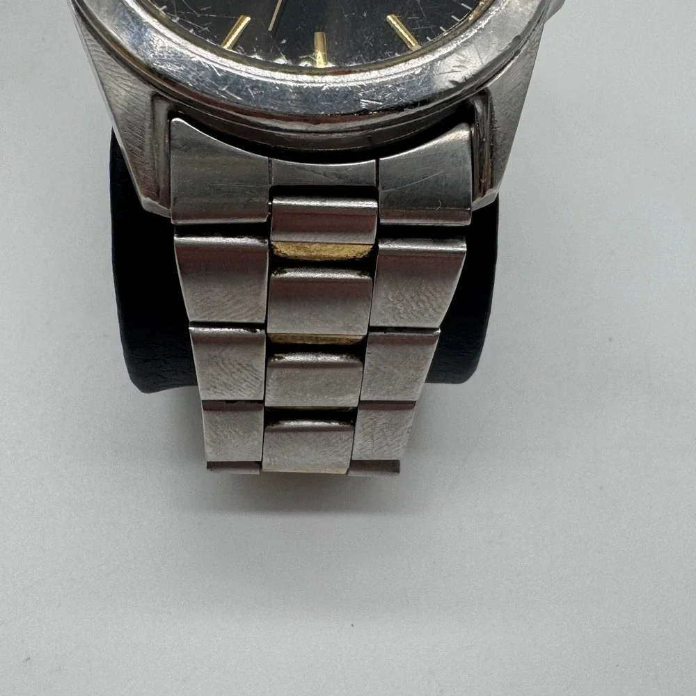 Citizen‎ Quartz Mens Watch Black Dial Two Tone Stainless Day Date 1102-S099531